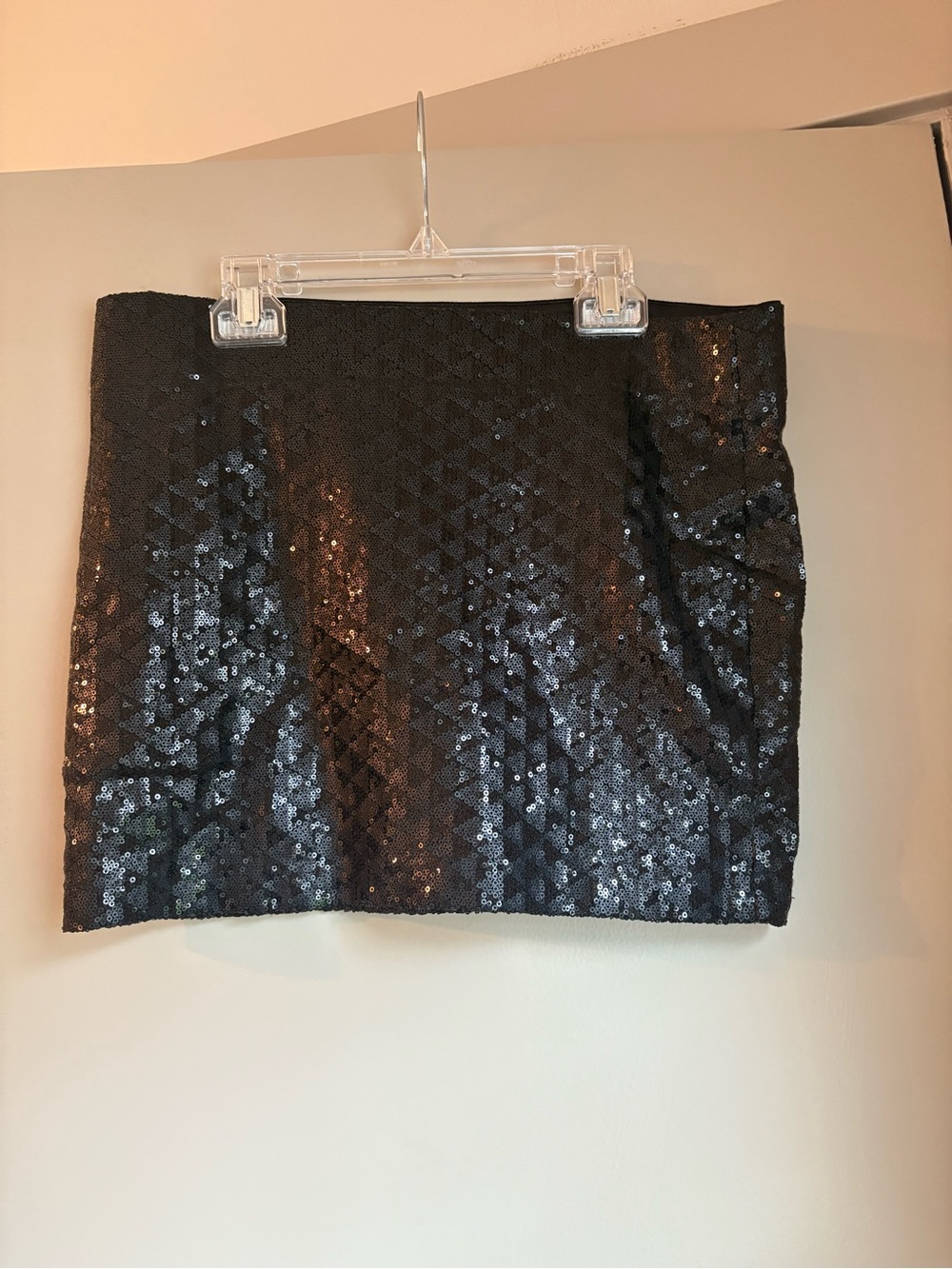 Black Sequin Mini Skirt in Black Size Medium